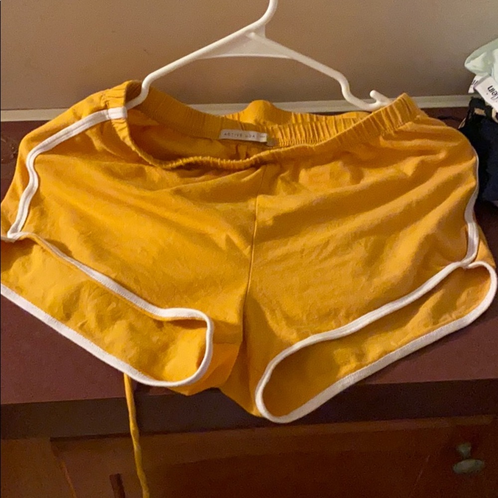 Set - Picture 3 of 4